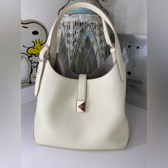 kate spade Handbags - Kate Spade Deco Medium Leather shoulder bag